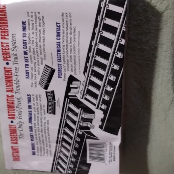 VTG New in Box, Life Like Train 21310 HO Coal Tipple Plastic Kit,  Hopper Car - Picture 5 of 6